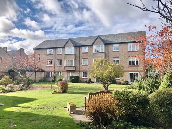 1 Bedroom Flat For Sale In Old Market Court, St. Neots, Cambridgeshire., PE19