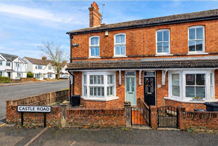 2 Bedroom End Of Terrace House For Sale In Castle Road, St. Albans, Hertfordshire, AL1