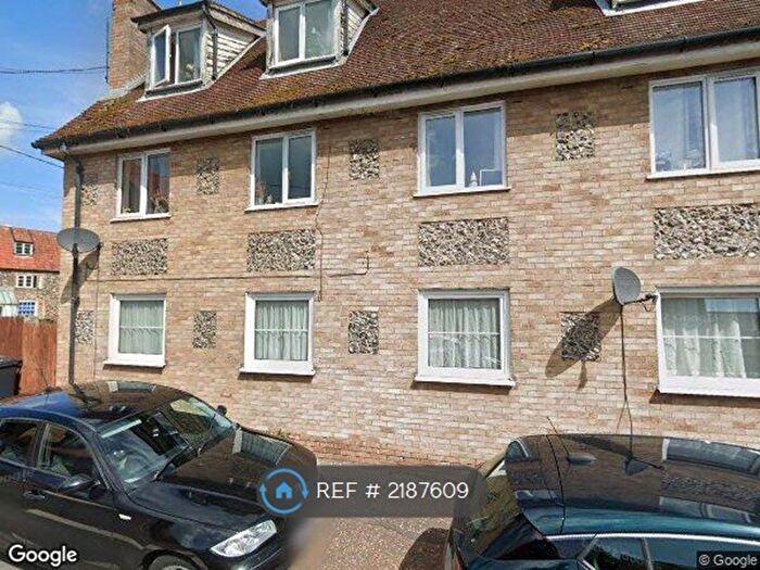 3 Bedroom Flat To Rent In Dial House, Thetford, IP24