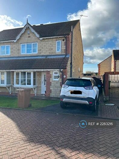3 Bedroom Semi-Detached House To Rent In Old Rugby Park, Goole, DN14