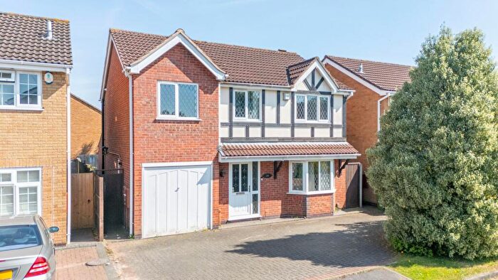 4 Bedroom Detached House For Sale In Kingcup Close, Leicester Forest East, LE3