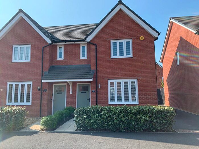 3 Bedroom Semi-Detached House To Rent In Cowslip Road, Holmes Chapel, Crewe, CW4
