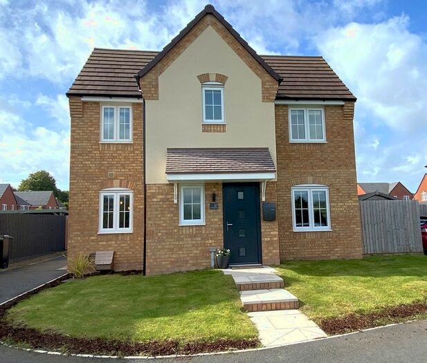 3 Bedroom Detached House To Rent In Porthouse Rise, Bromyard, HR7