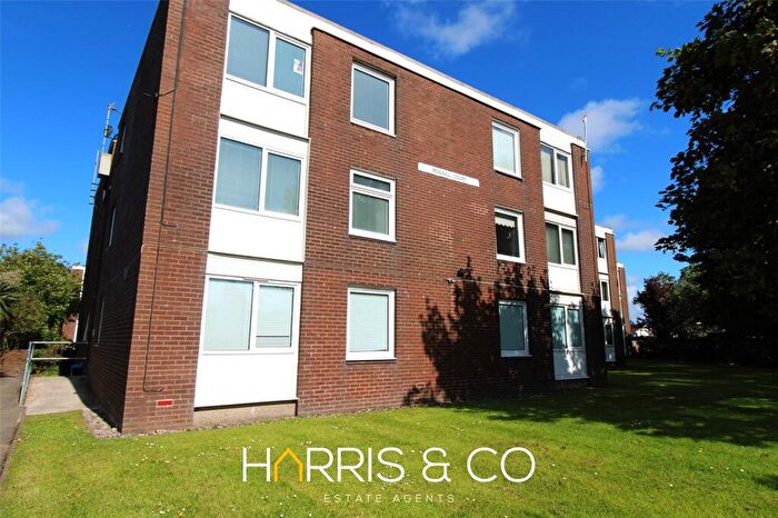 1 Bedroom Apartment For Sale In Rossall Court, Highbury Avenue, Fleetwood, Lancashire, FY7