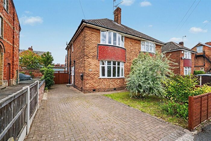 3 Bedroom Property For Sale In Lily Grove, Beeston Rylands, Nottingham, NG9