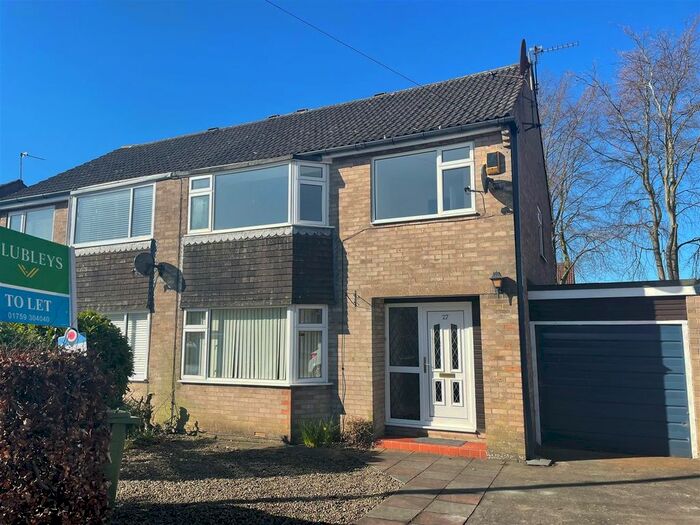 3 Bedroom Semi-Detached House To Rent In Clayfield Road, Pocklington, York, YO42