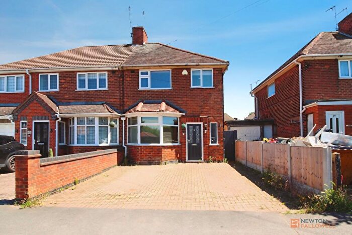3 Bedroom Semi-Detached House For Sale In Sandiacre Drive, Thurmaston, LE4