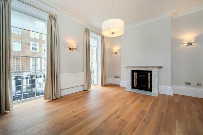 1 Bedroom Flat To Rent In Manchester Street, London, W1U