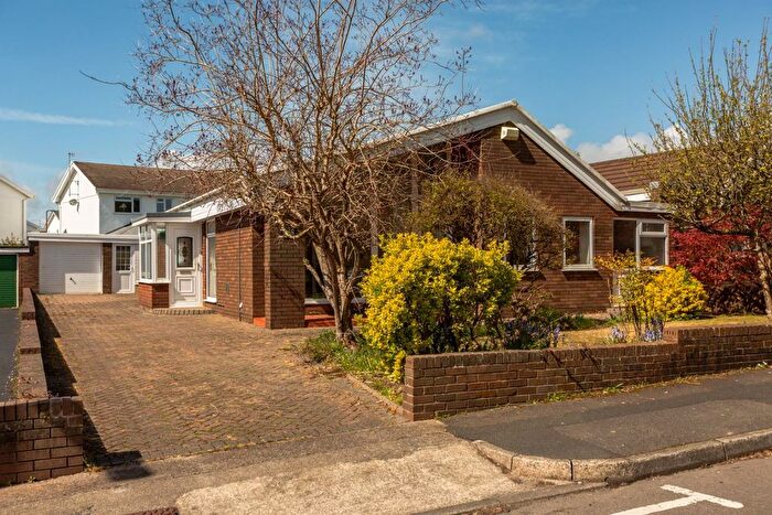 3 Bedroom Detached Bungalow For Sale In Northlands Park, Bishopston, Swansea, SA3