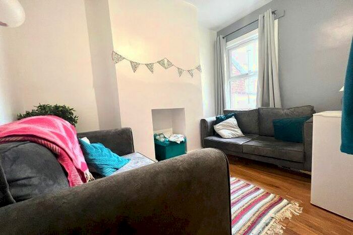 4 Bedroom Property To Rent In Gordon Road, London, E15