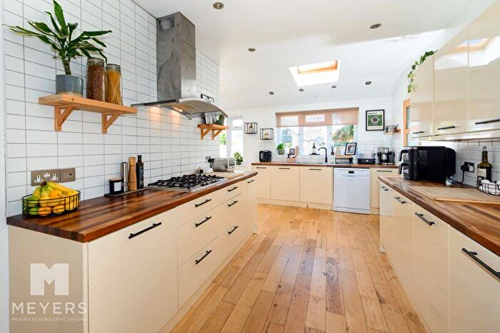 4 Bedroom Detached House For Sale In Townsville Road, Bournemouth, BH9