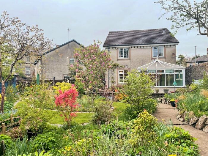 4 Bedroom Detached House For Sale In Ivy Garth, Sedbergh Road, Kendal, LA9