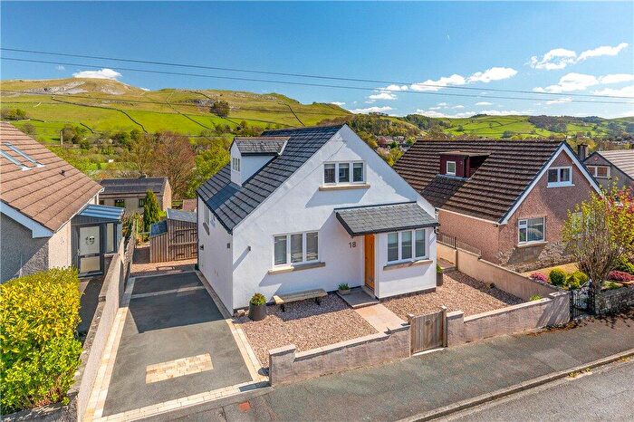 4 Bedroom Detached House For Sale In Yealand Avenue, Giggleswick, Settle, North Yorkshire, BD24
