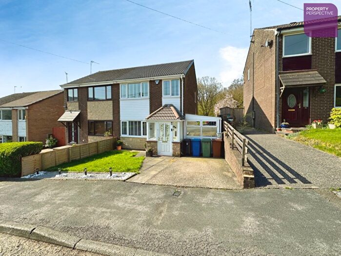 3 Bedroom Semi Detached House For Sale In Hilltop Drive, Haslingden, Rossendale, BB4