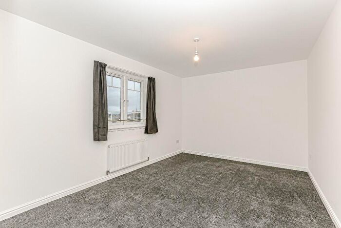 1 Bedroom Flat To Rent In Clayhills Drive, Cambusbarron, Stirling, FK7