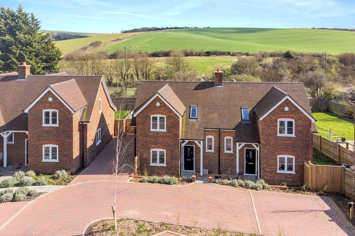 3 Bedroom Semi-Detached House For Sale In Forge Close, Pyecombe, BN45