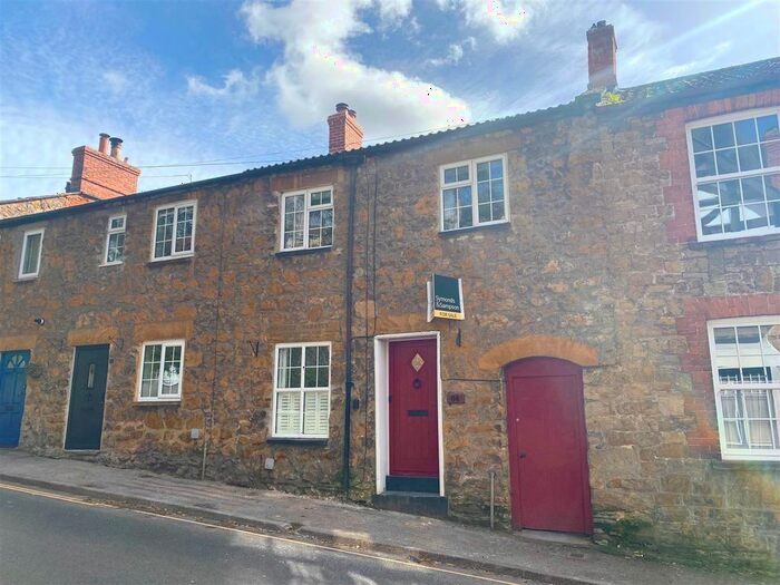 3 Bedroom Terraced House For Sale In East Street, Ilminster, TA19