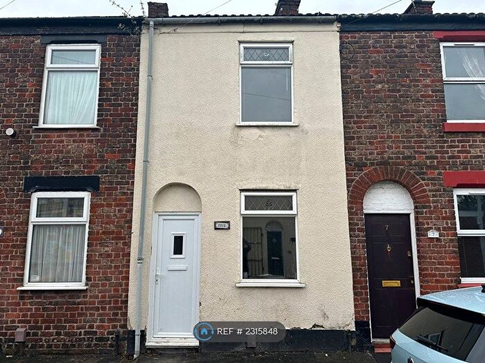 2 Bedroom Terraced House To Rent In New Street, Runcorn, WA7