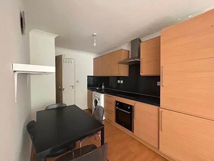 1 Bedroom Studio To Rent In Walworth Road, SE17