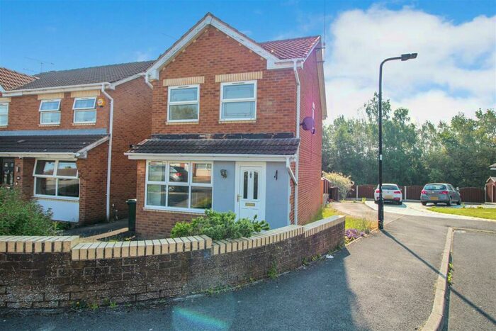 3 Bedroom Detached House To Rent In Westerton Drive, Bramley, Rotherham, S66