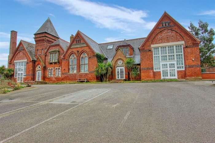 1 Bedroom Flat To Rent In Devonshire Park, Devonshire Street, Brimington, Chesterfield, S43