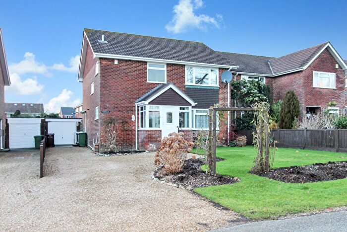 3 Bedroom Detached House For Sale In Thompsons Lane, Denmead, PO7