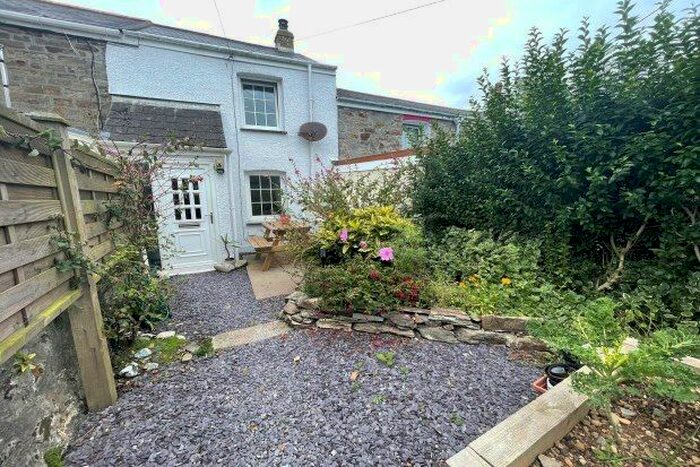 2 Bedroom Cottage To Rent In Short Cross Road, Truro, TR4