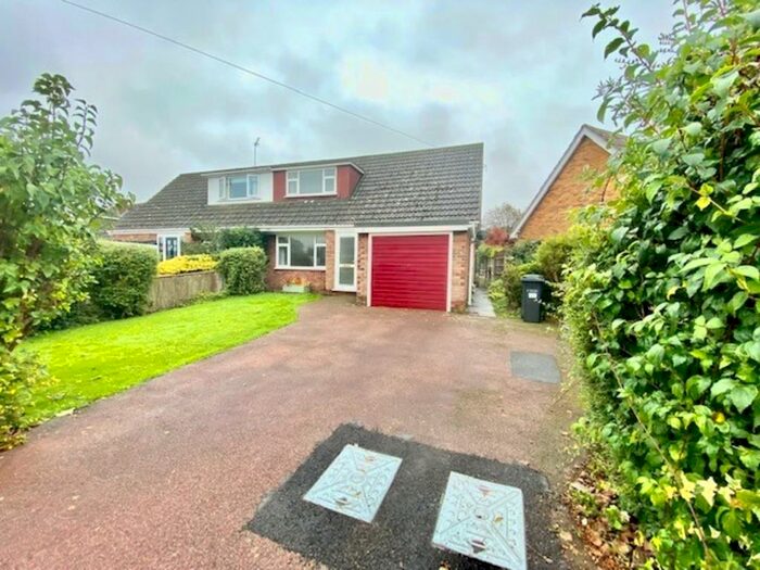 2 Bedroom Semi-Detached House To Rent In Linda Crescent, Louth, LN11