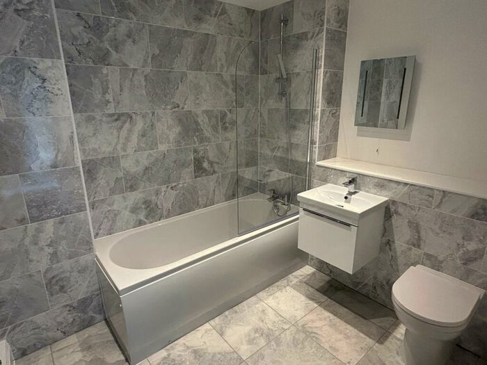 2 Bedroom Apartment To Rent In Middleton House, St. Marys Gate, DE1