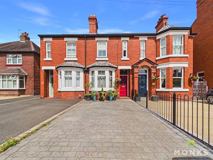2 Bedroom Property For Sale In Wenlock Road, Shrewsbury, SY2