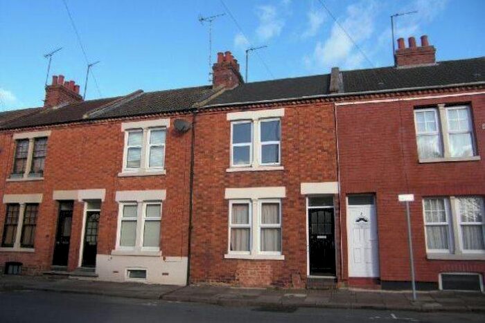 2 Bedroom Terraced House To Rent In Victoria Gardens, Northampton, NN1