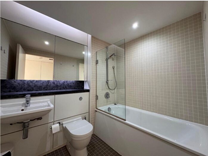 Studio To Rent In Holloway Circus Queensway, Birmingham, B1