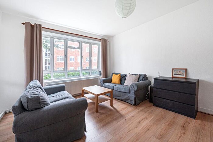 3 Bedroom Flat To Rent In Kilburn Vale, West Hampstead, London, NW6