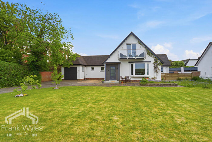 4 Bedroom Detached House For Sale In Seafield Road, Lytham, Lancashire, FY8