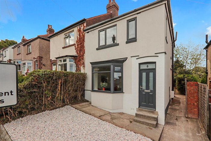 3 Bedroom Semi Detached House To Rent In Argyle Close, Sheffield, S8