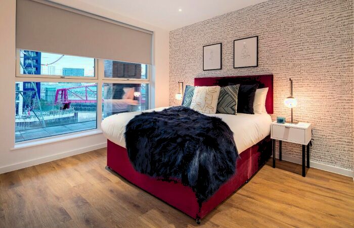 2 Bedroom Apartment To Rent In Silvertown Way, London, E16