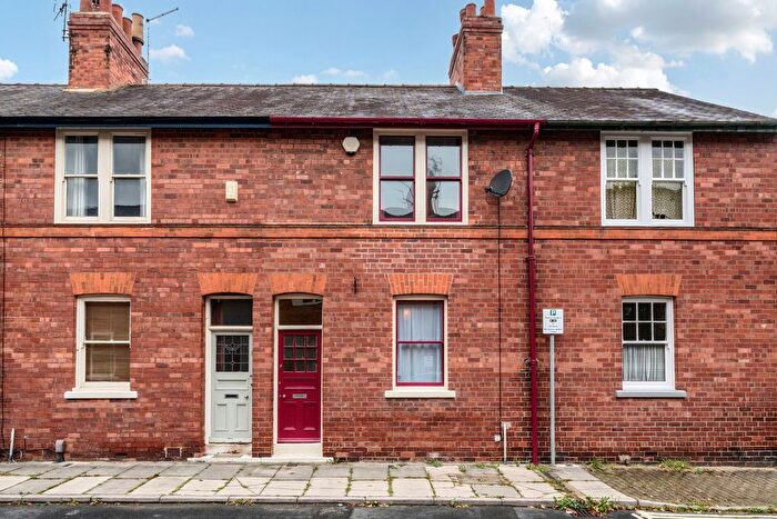 2 Bedroom Terraced House For Sale In Emmerson Street, York, YO31