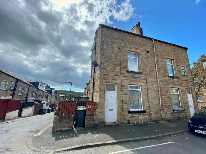 2 Bedroom Property To Rent In Devonshire Street, Keighley, BD21