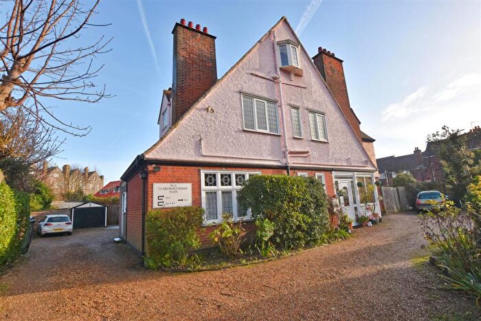 2 Bedroom Apartment To Rent In Cliff Avenue, Cromer, NR27