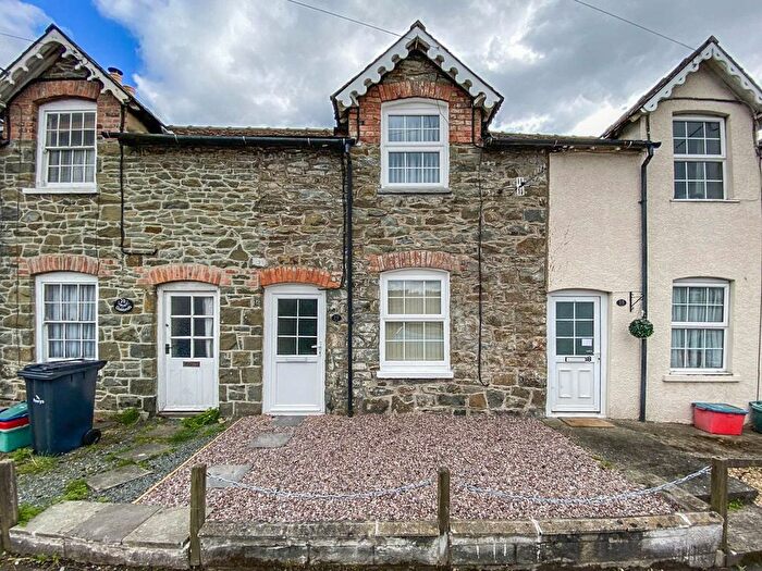 1 Bedroom Terraced House To Rent In Oaklands, Builth Wells, LD2