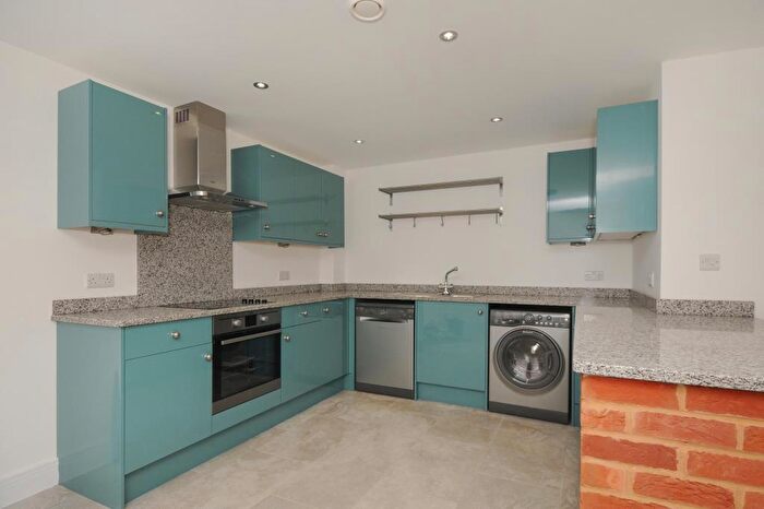 3 Bedroom Terraced House To Rent In St Marys Road, East Oxford, OX4