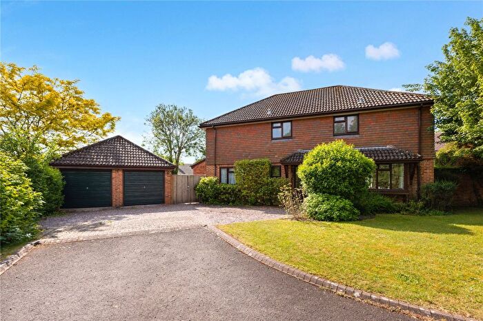 4 Bedroom Detached House For Sale In Lovett Walk, Winchester, Hampshire, SO22