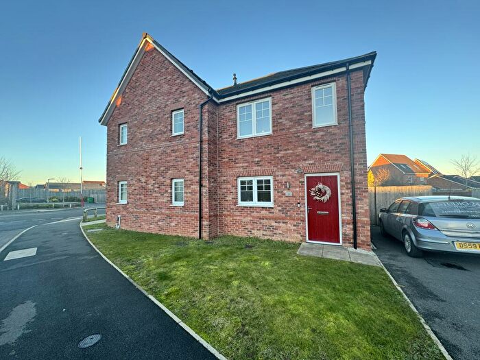 2 Bedroom Semi-Detached House To Rent In Rosebay Gardens, Mansfield, NG21