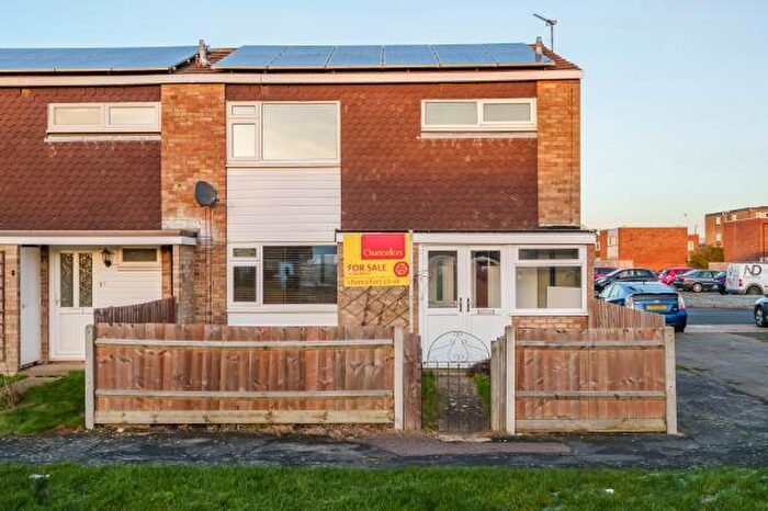 1 Bedroom Terraced House To Rent In Masons Court, Aylesbury, HP19