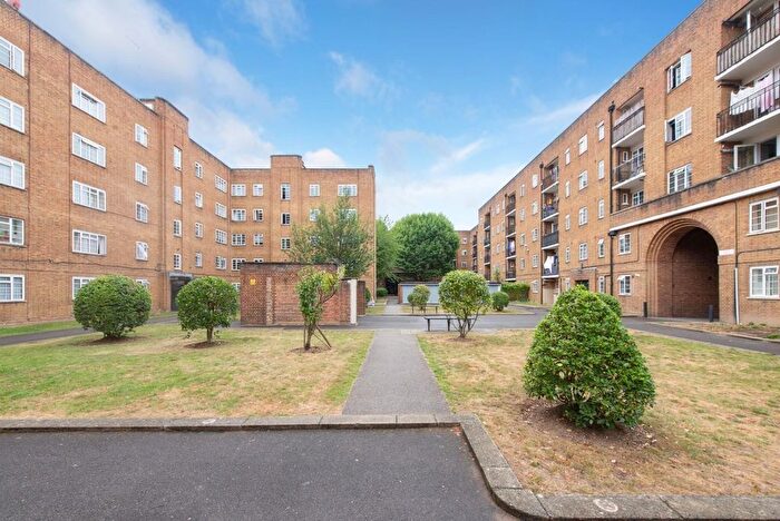 2 Bedroom Flat For Sale In Dibdin House, Maida Vale, London, W9