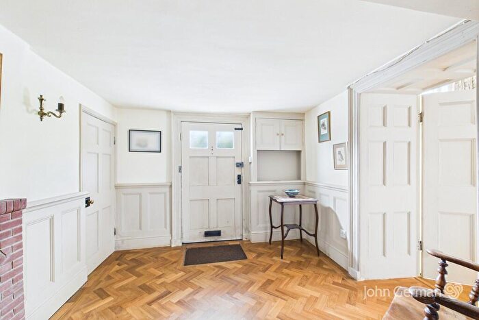5 Bedroom Semi-Detached House For Sale In Main Street, Yoxall, DE13