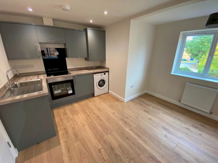 2 Bedroom Flat To Rent In Bretton Green, Peterborough, PE3