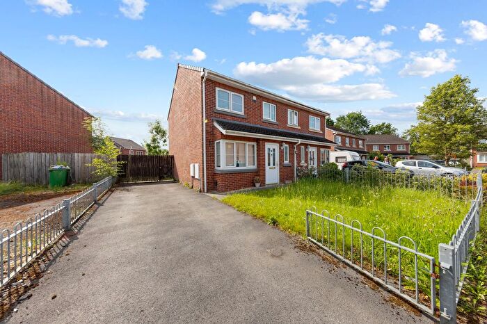 3 Bedroom Semi Detached House For Sale In Lysander Drive, Padgate, WA2