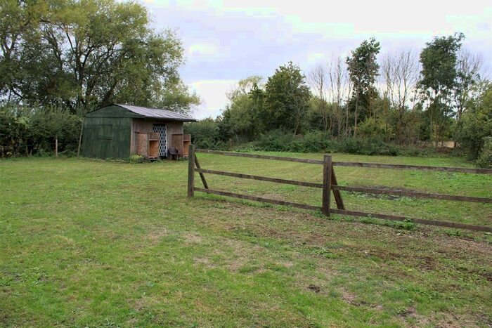 Land For Sale In Trent Lane, Besthorpe, Newark, NG23