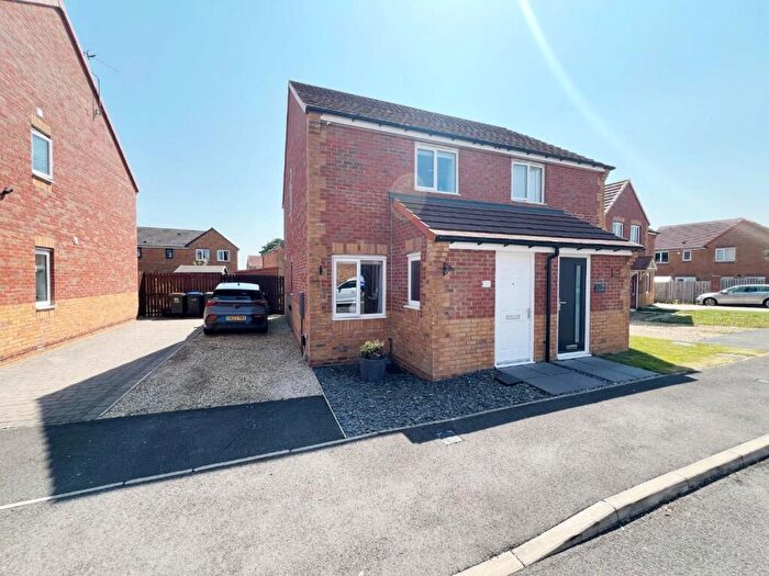2 Bedroom Semi-Detached House For Sale In Henson Close, Chilton, Ferryhill, DL17